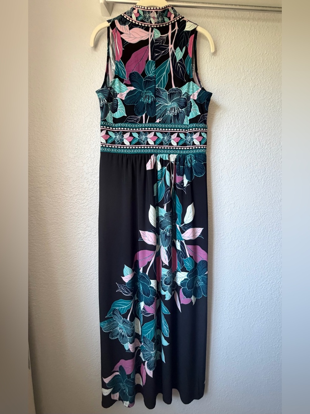 Maggy London Floral Jersey Maxi Dress, NWOT, 10 Petite - Picture 5 of 16